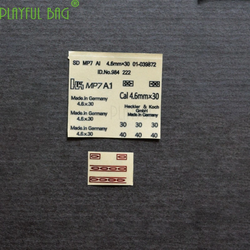 playful bagOutdoor CS MP7 toy water bullet gun Metal waterproof DIY sticker Jinming SCAR Le Hui ak74UMK18 mkm2 Jinming for m4HK416 L24